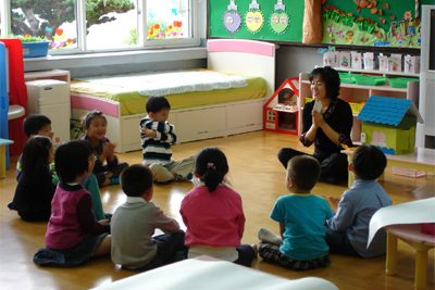 Thông báo việc cho trẻ mầm non được trở lại trường học trực tiếp